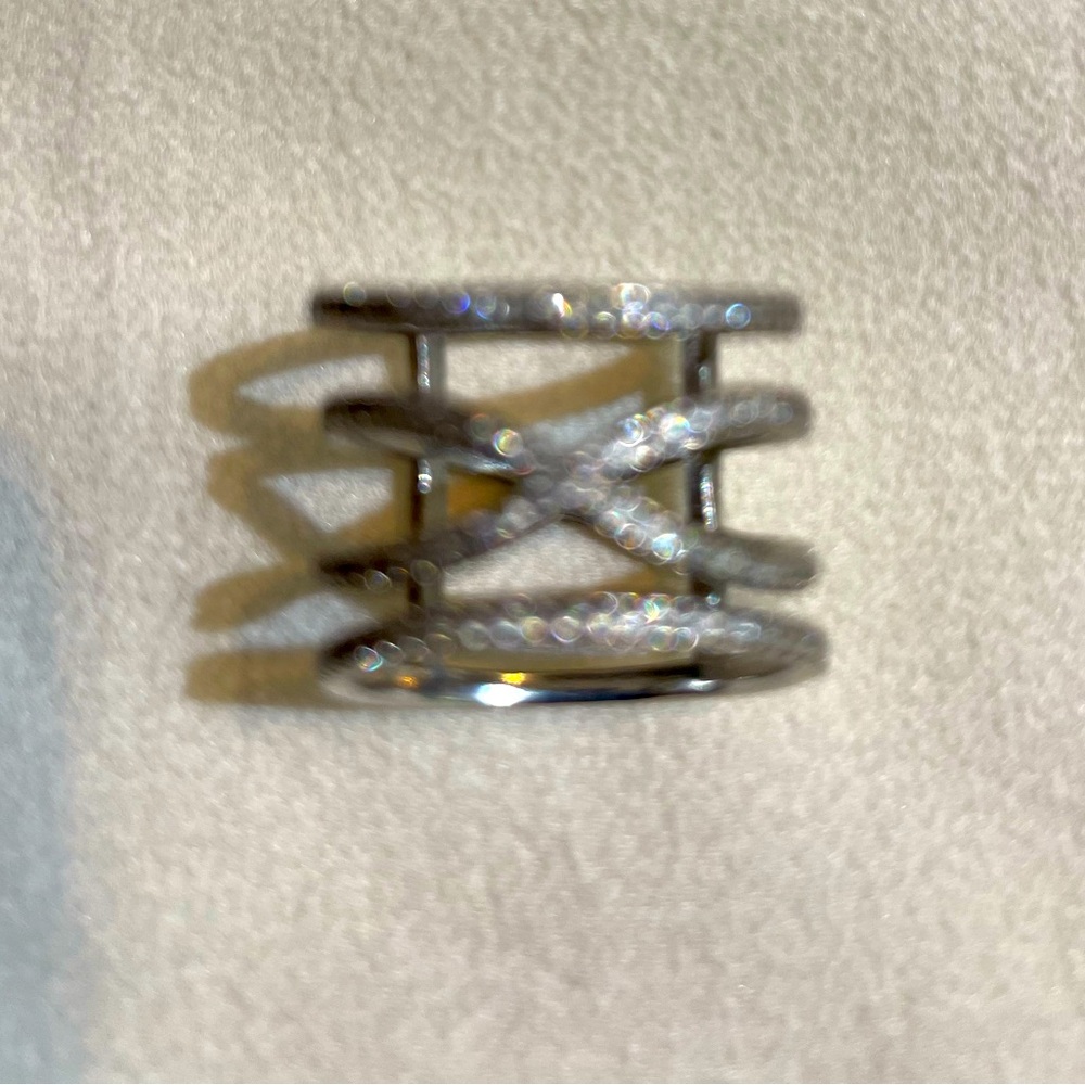 Vintage sterling silver ring, size 6, supercute, excellent condition